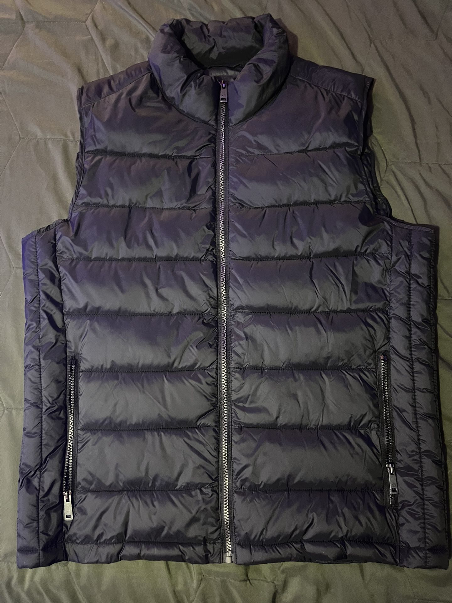 Kenneth Cole Puffer Vest