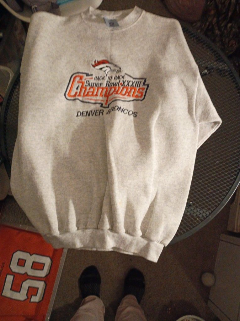 Logo 7 Heavyweight Large