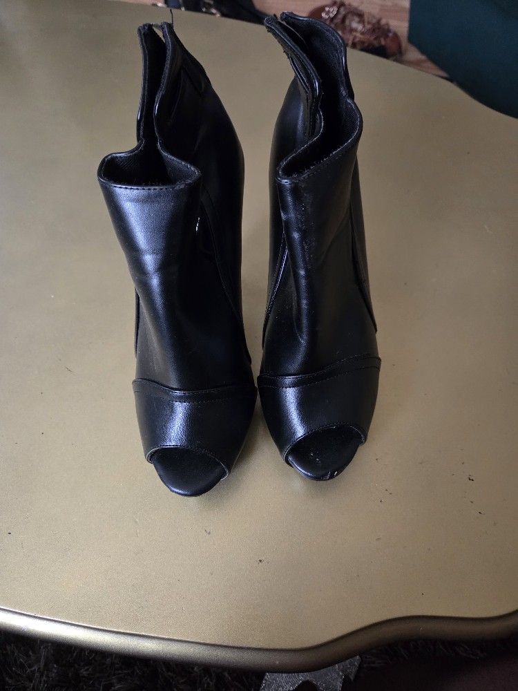 Black Boot Heels