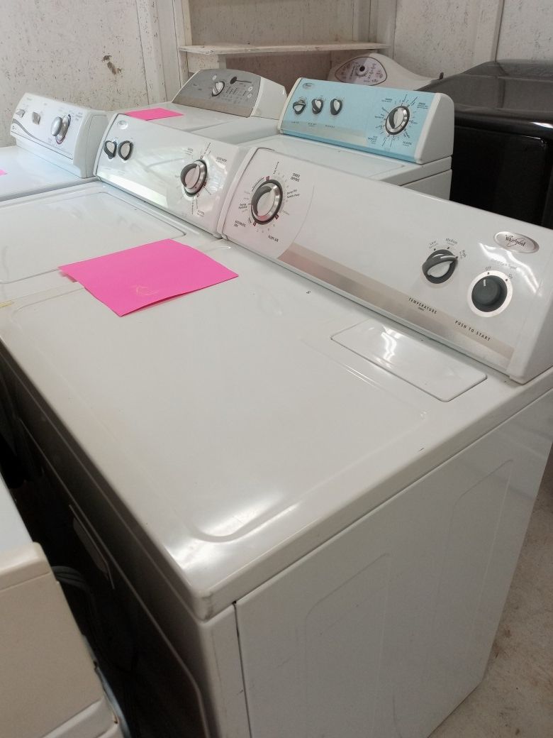 Good whirlpool set (washer\dryer)