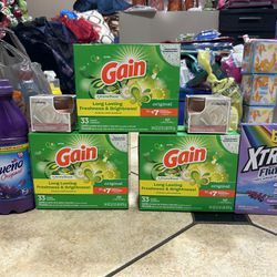 $20 Gain Laundry Bundle With Candles 