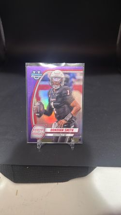 Donovan Smith Bowman Chrome U Purple Refractor Card