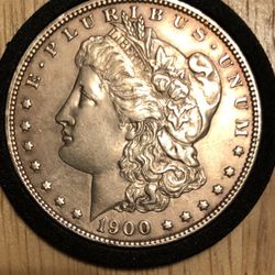 Silver Dollar Morgan 1900