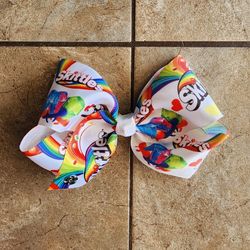 New. New without tags. JoJo Siwa Skittles Bow