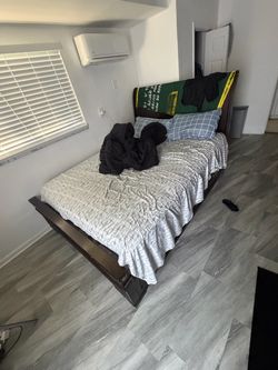 Bed room