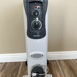 Pelonis Oil-Filled Electric Radiator Space Heater