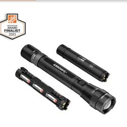 Husky

5000 Lumens Dual Power LED Rechargeable Focusing Flashlight with Rechargeable Battery and USB-C Cable Included

(609)


