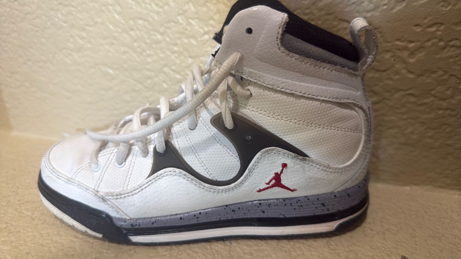 Nike Jordan Size 4 Youth