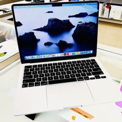 MacBook Air M2 8gb Ram 256gb SSD 
