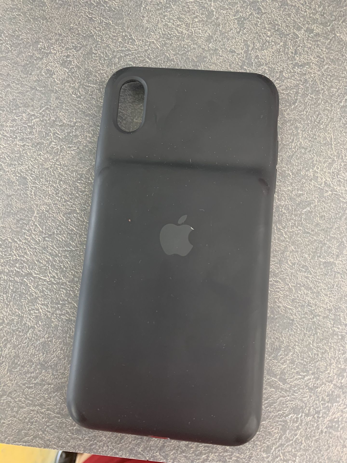 iPhone XS Max Apple Charging Case