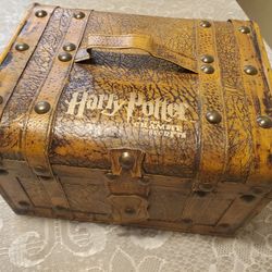 VERY RARE HARRY POTTER CHEST
