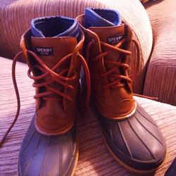 Boys Size 3 Sperry Boots