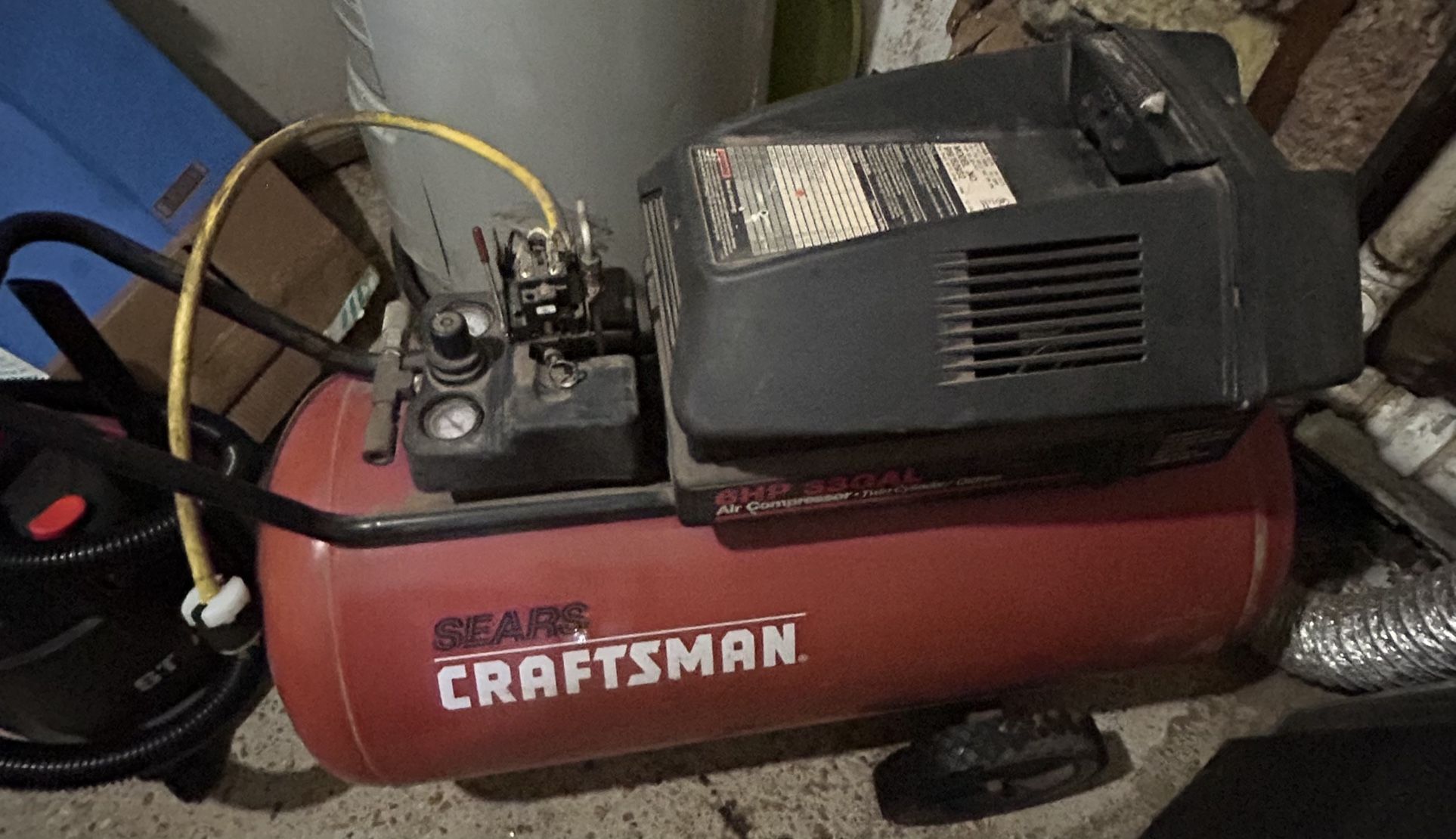 Air compressor