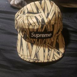 Supreme Hat