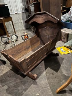 Baby cradle