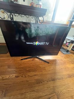 Samsung 47” Smart TV 2017