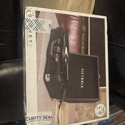 Victrola Journey+ Bluetooth Suitcase Record Player BLK