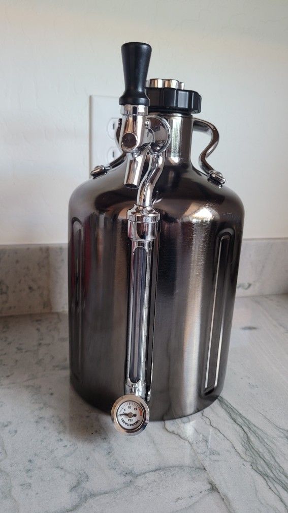 Growler Werks uKeg Nitro Coffee
