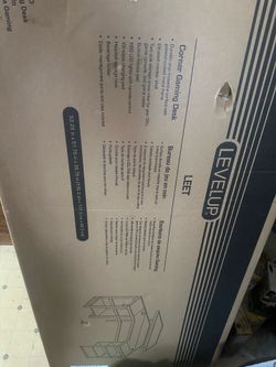 Gaming desk