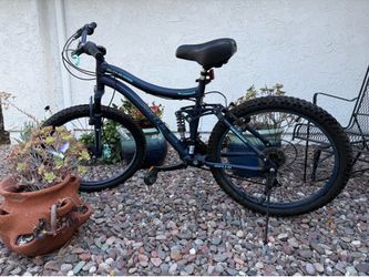 24” Girls Bella Vista Bike, Dual Suspension, pretty blue