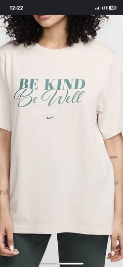 Women’s Nike Shirts