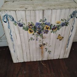 Little painted Country Cupboard W Shelf