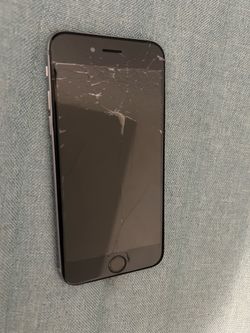 iPhone 6 (cracked screen)