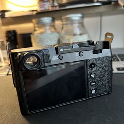 Mint Fuji X100V Camera