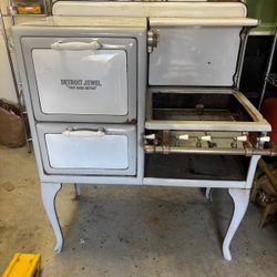 1920 Gas Stove 