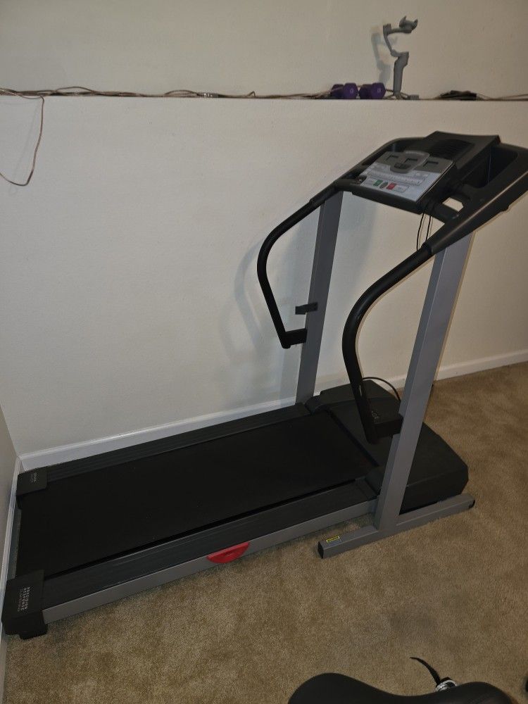 FREE Treadmill- doesn't work