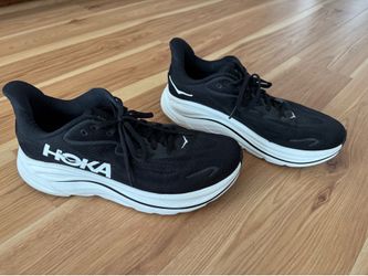 Hoka Clifton 10, Black, Used, Size 10.5 Men’s Regular Width