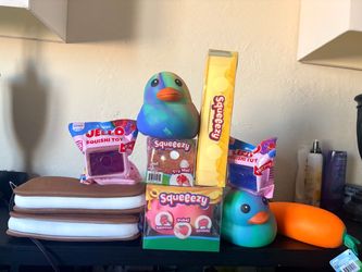 Squishy Toy Bundle – Jello, Squeeezy, Ducks & More