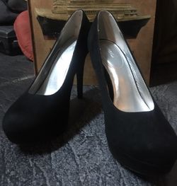 Women’s shoes