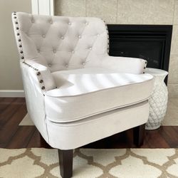 Gorgeous Beige Tufted Armchair 