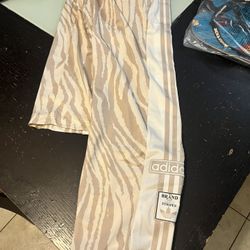 Adidas men’s animal adobreak xl pants brand new. Tag retails for 100