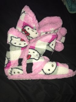 Hello kitty slippers