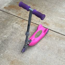 Foldable 3-wheel Junior Scooter 