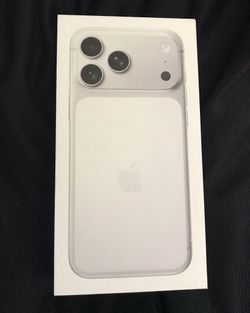 iPhone 17 Pro Max Unlocked Silver Sealed Box