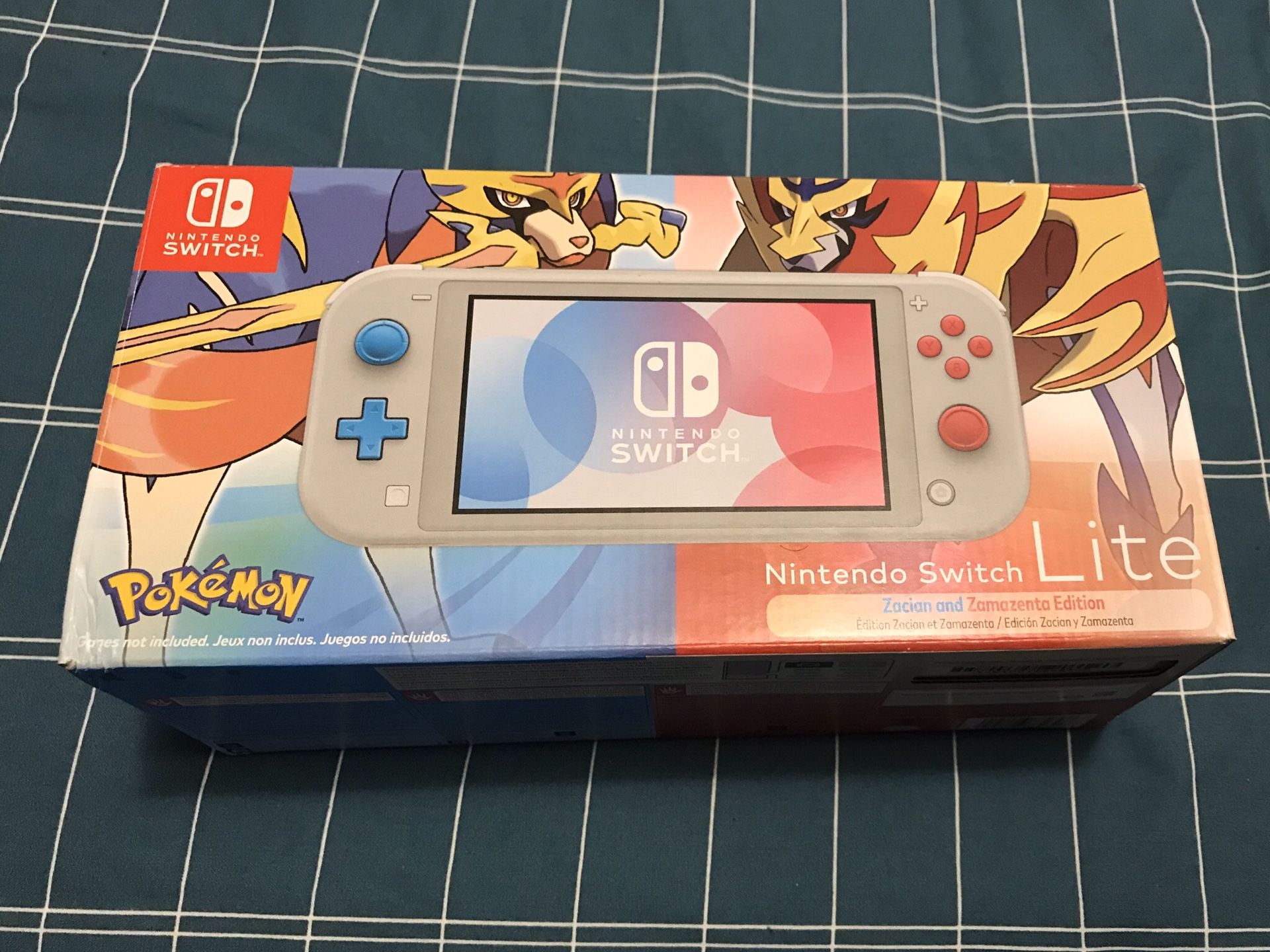 Nintendo Switch Lite Zacian and Zamazenta Pokemon Sword Shield Edition