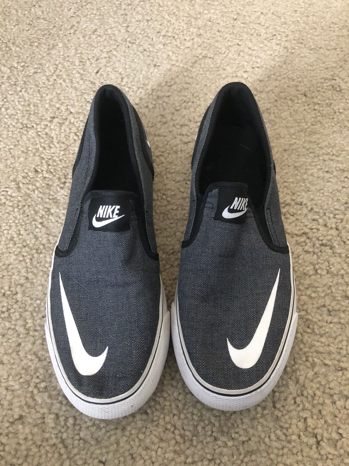 Nike skate shoes Size 6.5