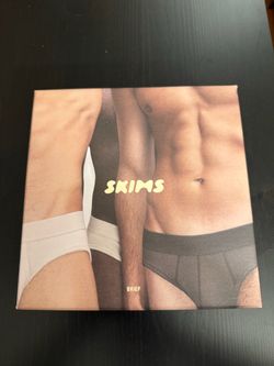 SKIMS Men’s Cotton Brief Underwear 3 packs