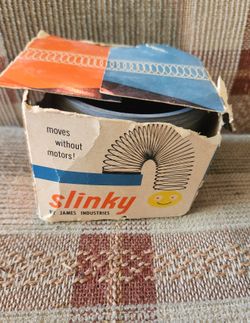 Vintage 50s Slinky Famous Walking Spring Toy Original Box Steel Metal