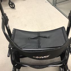Bariatric Rollator 
