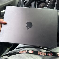 2021 Macbook Pro 500Gb 