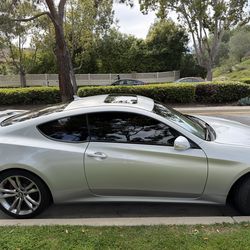 2011 Hyundai Genesis Coupe