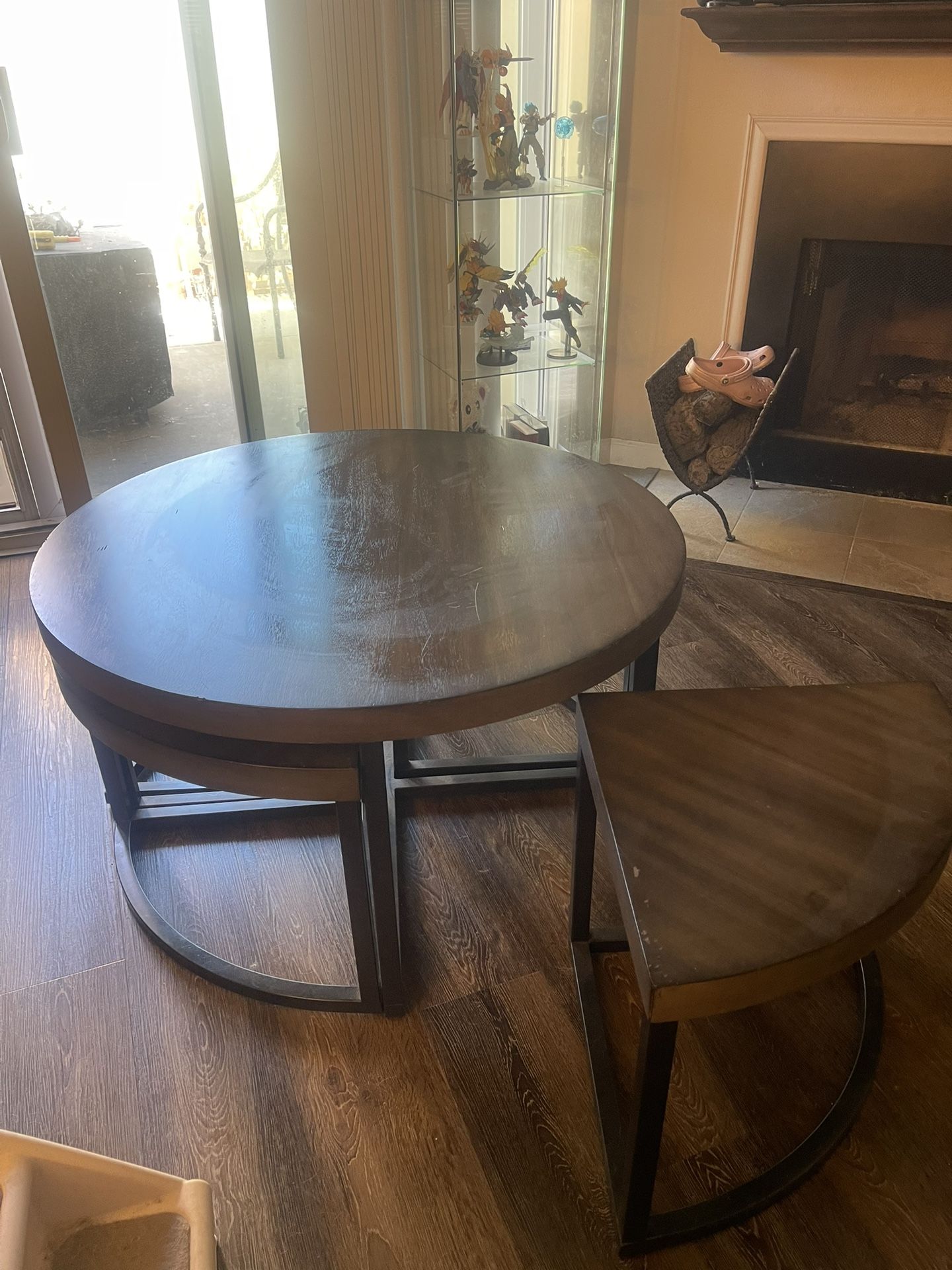 Nesting Coffee Table w/
