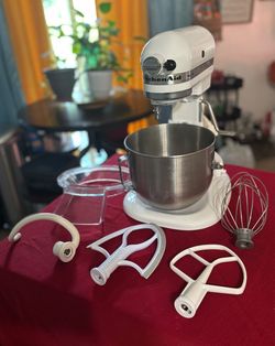 KitchenAid Heavy Duty K5SSWH 5 Qt Bowl Lift Stand Mixer Complete Set USA Made