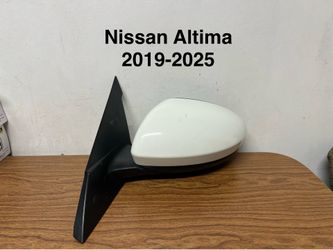 2019-2025 Nissan Altima side mirror OEM