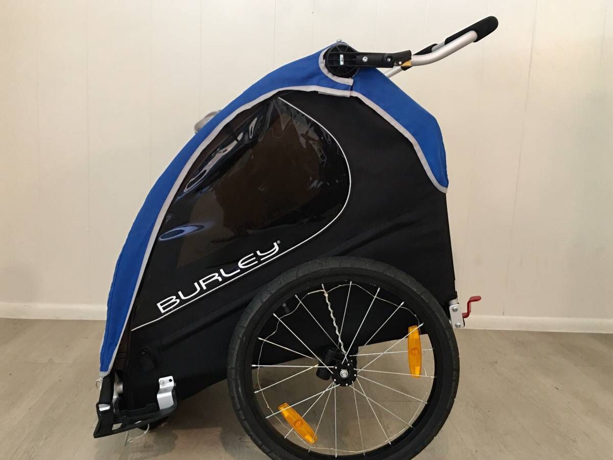 Gorgeous Burley Encore bike trailer + stroller + jogger + skiing conve