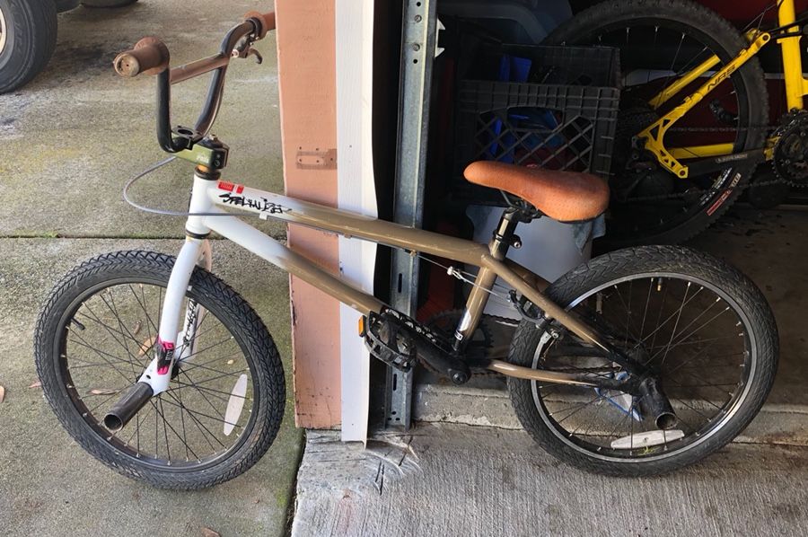 Specialized fuse hotsell bmx bike price